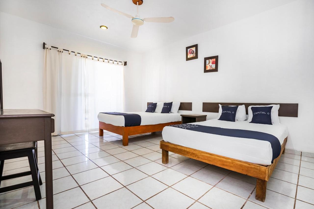 Hotel Capital O Oxtankah,Chetumal Bay Calderitas Esterno foto